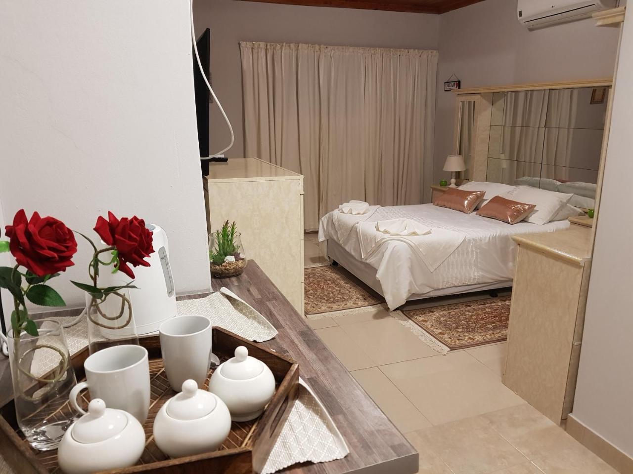 RY Courtyard Otel Oshakati Dış mekan fotoğraf